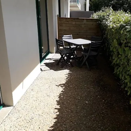 T2 Proche Plage Et Ports La Rochelle * La Rochelle (Charente-Maritime)